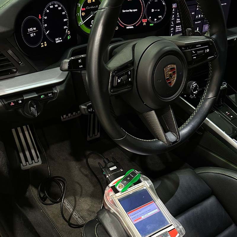 PORSCHE TURBO S HANDHELD TUNER